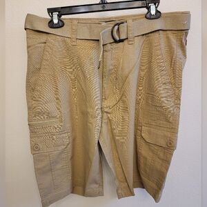 NWT Wearfirst Men's Cargo Shorts w/ Woven Belt